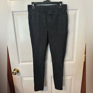Old Navy Black Rockstar Super Skinny Jeggings